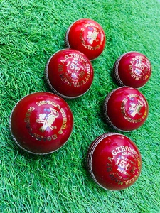 ลูกคริกเก็ต SG CLUB สำหรับผู้ชาย ขนาด 156 กรัม - Product Image 6