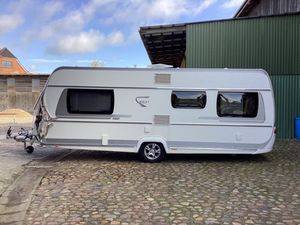 FE NDT utilisé 2016 caravane opale 560 avec Toyota Land Cruiser essence Turbo AWD sièges en cuir de direction à gauche - Product Image 3