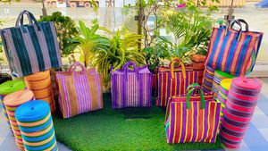 Nylon Eco-Friendly Recycled <b>Shopping</b> <b>Bags</b> Reusable Sustainable Polypropylene Plastic Bulk Supply Made India PP Woven <b>Bag</b> Model - Product Image 2