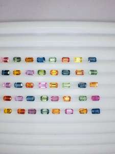 Zafiro Multicolor Corte Esmeralda Natural Certificado por IGI Calidad AAA 65 quilates - Product Image 5