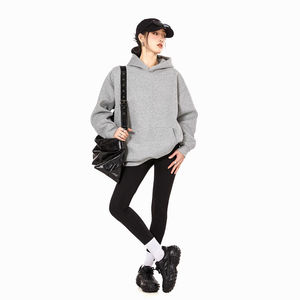 Sudadera Extra Grande de Lujo con Tacto de Terciopelo para Mujer, con Felpa Suave y Ajuste Holgado con Hombros Caídos para el Invierno, con Logotipo Frontal - Product Image 6