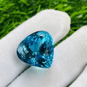 Piedra preciosa suelta de Topacio Azul suizo vívido raro, gemas de corte elegante de Topacio Azul de alta calidad de 13,85 quilates - Product Image 3