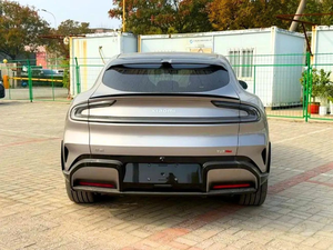 Oferta Especial 2024 XI a O MI YU7 MAX SUV Híbrido Turbo R15 con Asientos de Cuero, 250-300PS, Tracción en las Cuatro Ruedas - Product Image 3