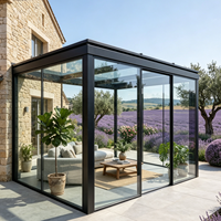 Véranda extérieure moderne personnalisée en aluminium étanche avec double vitrage trempé, isolation phonique et installation facile pour jardin
