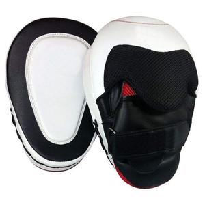 Mitaines de poinçonnage personnalisées durables pour équipement d'entraînement de boxe léger pour hommes - Product Image 1