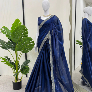 Beau saree de créateur avec fil et séquence fonctionnant avec un diamant LCD sur tout le sari et le chemisier - Product Image 1