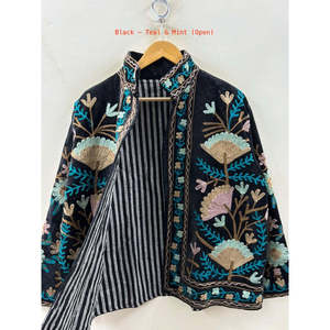 Gulbadan Noir เสื้อแจ็กเก็ตกำมะหยี่ suzani ปักด้วยมือสีดำสำหรับฤดูใบไม้ร่วง - Product Image 4