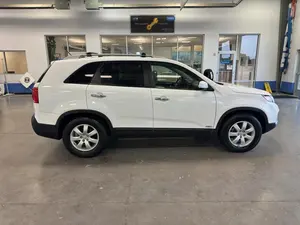 2013 Kia Sorento LX - Product Image 5