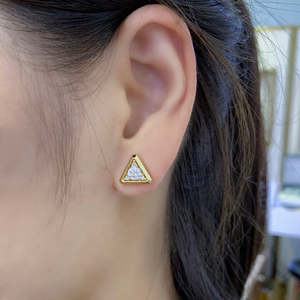 Boucles d'oreilles clous en diamant de laboratoire EF Color VS Clarity 0.80tcw taille brillant rond, forme géométrique, or 10k/14k/18k ou platine, unisexe - Product Image 4