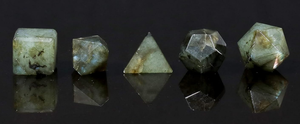 Cristal Labradorite Géométrie 5 pièces Ensemble Pierre Naturelle Sacrée Sculptée pour la Guérison des Solides Platoniques Formes Géométriques Uniques - Product Image 6