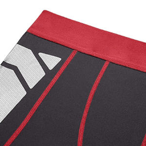 Shorts de compression durables pour hommes avec un design léger adapté aux sports et à la salle de sport - Product Image 5