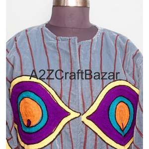 Chaqueta de Terciopelo Acolchada Hecha a Mano para Mujer, Bordado Floral para Ropa Étnica, Moda Otoño/Invierno, Ocasiones Festivas - Product Image 3