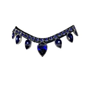 Banda de cejas de caballo de cuero Premium de calidad de exportación decorada con cristales de zafiro de diamante gota y bucles ajustables - Product Image 1