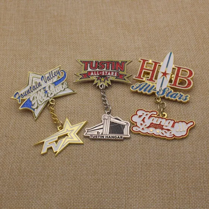 Pins de intercambio de béisbol personalizados al por mayor, insignias de esmalte suave y duro con purpurina, pin de solapa de metal personalizado para equipos de sóftbol, para deportes, a granel - Product Image 3