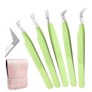 Pince à épiler en fibre à pointe dentelée antistatique plaquée or à 45 degrés et à 90 degrés pour les outils d'extension de cils, pince à épiler professionnelle pour les cils - Product Image 1