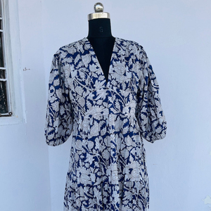 Bleu main-bloc imprimé bohème Floral robe mi-longue belle fête porter en gros à la main en mousseline de soie tissu bouton décoration 6XL - Product Image 1