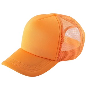 Logo d'impression personnalisé de haute qualité deux tons 5 panneaux en mousse vierge dos maille camionneur chapeau mode extérieur protection solaire casquettes de baseball - Product Image 1