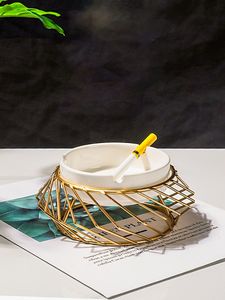 Cenicero Moderno para el Hogar, Dormitorio, Habitación de Invitados, Sala de Estar, Mesa de Comedor, Restaurante, Bar - Product Image 6