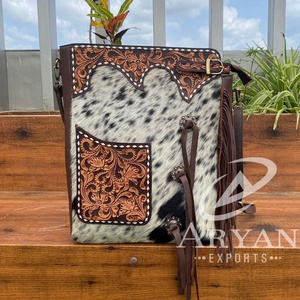 Bolso de hombro de cuero de vaca con estampado floral occidental para mujer - Product Image 1