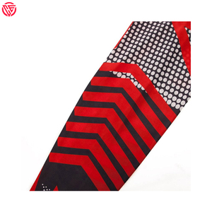 Rashguard unisexe respirant de haute qualité, 100% polyester, en gros, fabriqué au Pakistan - Product Image 2