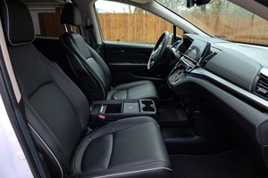 รถยนต์ฮอนด้า โอดิสซีย์ ทัวริ่ง ปี 2025 รุ่นยอดนิยม เกียร์อัตโนมัติ เบาะหนัง - Product Image 3