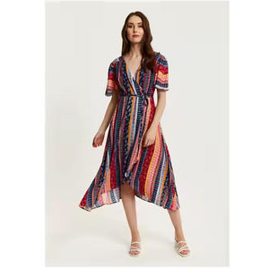 Robe portefeuille mi-mollet à imprimé cachemire personnalisée pour femmes et filles à manches courtes, encolure en V, style de fête, logo au dos à prix raisonnable - Product Image 1