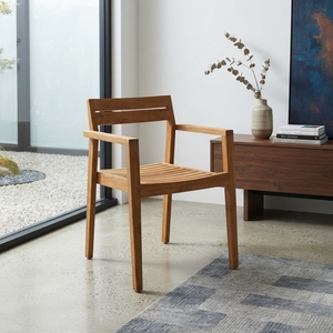 Sillón de Jardín de Madera de Teca Sólida con Asiento de Listones, Acabado Natural Minimalista, Silla Lateral para Patio Exterior, Diseño Artístico Decorativo - Product Image 2