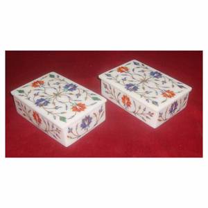 Cajas de Diseño Nuevo Hechas a Mano con Incrustaciones Coloridas de Mármol Makrana a Bajo Precio para Empaque y Almacenamiento de Joyería - Product Image 1