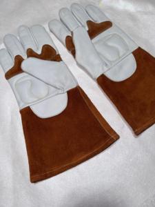 ถุงมือหนังวัวแยกหนังวัวธรรมชาติเชื่อมอาร์กอาร์เรย์อุณหภูมิสูงและทนทาน - Product Image 3