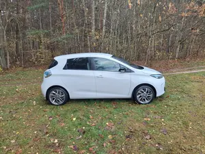 2016 Re enalute ZOE R.240 I Batterie au lithium Pneus R18 Sièges en cuir Caméra de recul Phares à LED - Product Image 5