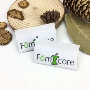 Etiqueta tejida logotipo de la marca Logotipo personalizado Poliéster y algodón Etiqueta de hierro Parche Coser en la ropa Etiquetas principales lavables - Product Image 4