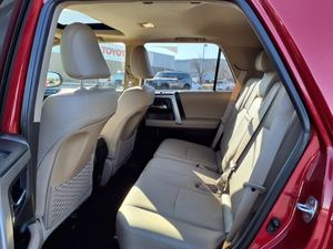 Usado 2023 Toyo-ta 4Runner Limited 4WD - Product Image 4