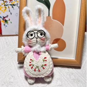 Colgante de Conejo Tangtang Súper Lindo y Creativo, Hecho a Mano con Hilo Tejido a Crochet, Adorno para Bolsos, Regalos Novedosos - Product Image 4