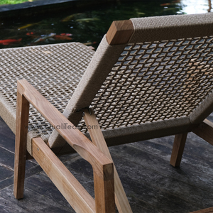 Tumbona de Lujo Moderna de Madera Maciza de Teca para Exteriores con Tejido Loom para Piscina y Ocio en Cancún - Product Image 2