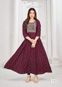 Women Long <b>Beautiful</b> Kurti Indian Printed A-Line Kurta Kurti with Designer Look Long Casual Office Wear Womens Kurti - Product Image 3