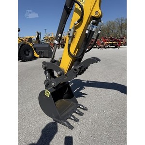 Nouvelle réduction massive sur l'excavatrice sur chenilles E30C 2026 - Product Image 3