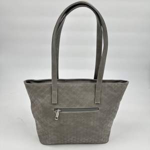 Sac de plage en cuir d'été imperméable de haute qualité pour femmes Luxueux Designer Fashion Zip Closure Type personnalisé pour dames - Product Image 5