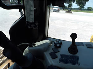 Bulldozer 2018 Caterpillar D6N LGP avec composants principaux prêts à être expédiés dans le monde entier pour des projets d'infrastructure massifs - Product Image 2