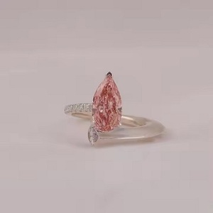 Bague de fiançailles en diamant de laboratoire en or massif 14KT coupe poire rose avec petit pendentif rond poire bagues en diamant uniques - Product Image 1