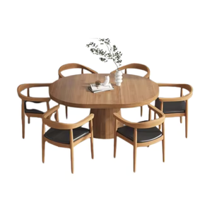Ensemble table et chaises nordique moderne et minimaliste Ensemble de salle à manger rond pour restaurant Café et salle à manger en bois massif de teck - Product Image 1