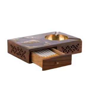 Cenicero de Madera Estilo Vintage para Cenizas de Cigarrillos y Puros Coleccionables, Cenicero Decorativo de Buena Calidad para Fumadores Mayores - Product Image 4