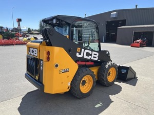 รถตักอเนกประสงค์ JCB 215 ขนาด 15 ตัน ปี 2026 พร้อมเครื่องยนต์ 37 กิโลวัตต์ และชิ้นส่วนเกียร์ - Product Image 6