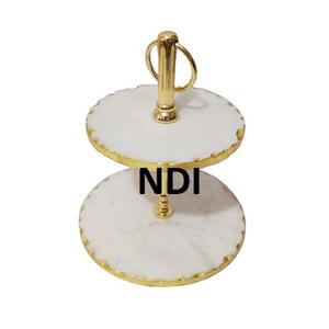 Support à gâteau en bois rond de qualité supérieure avec dôme en verre, finition naturelle, pour les célébrations de mariages et d'anniversaires - Product Image 4