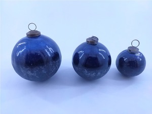 การออกแบบใหม่ที่มีสีสันลูกบอลแก้วทาสีเครื่องประดับเทศกาลคริสต์มาสตกแต่งสําหรับเครื่องประดับต้นไม้และลูกบอล - Product Image 2