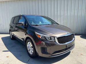 Precio bajo, Kia Sedona LX 2016, auto usado en venta - Product Image 1