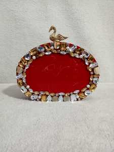 Bolso de mano con nombre personalizado con trabajo de piedra pesada, bolso de mano de resina, Perla de imitación chapada en oro, bolso de mano sólido de mariposa Vintage - Product Image 4