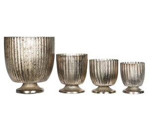 Jarrón de flores de metal nórdico, la mezcla perfecta de arte y artesanía, añadiendo un toque nórdico sofisticado a su decoración - Product Image 3