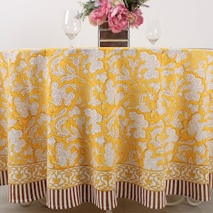 Nappe en coton imprimé floral indien jaune safran fait à la main couverture de Table ronde pour les fêtes de mariage décor à la maison événements - Product Image 5