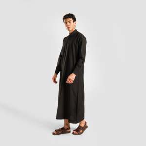 Dyniq Black <b>Thobe</b> with Long Sleeves Made From Cotton - Product Image 1
