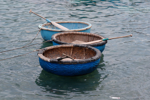 เรือไม้ไผ่เวียดนามแบบดั้งเดิมเรือยอชท์กีฬาดีไซน์วงกลมสำหรับล่องลอยสำหรับตกปลา & ท่องเที่ยว - Product Image 4